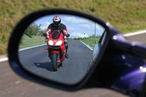 Avoiding Blind Spot Accidents with Motorcycles